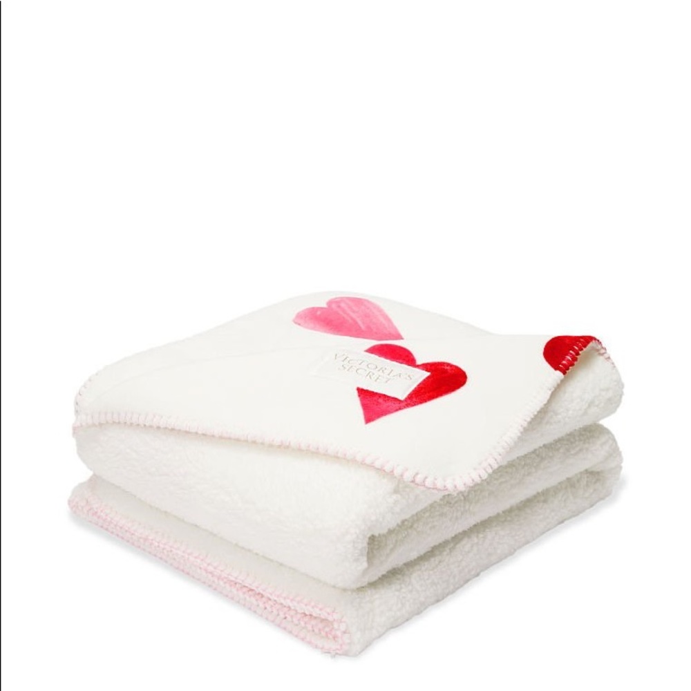 Victoria’s Secret Fleece Heart Blanket